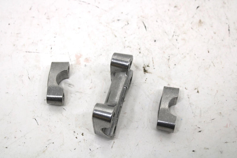 1987 Yamaha Srv Oem Handebar Mount Set 164-23441-01-98 Q5084