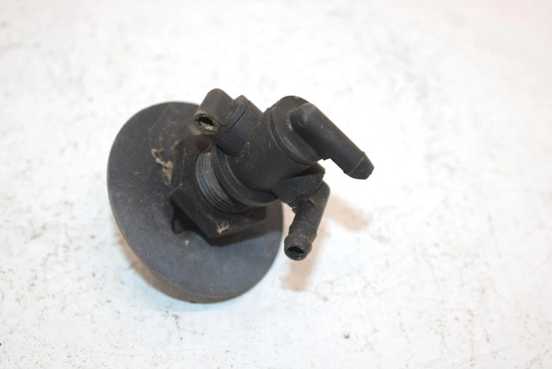2001 Polaris Sportsman 500 Oem 3 Way Fuel Petcock 7052161 AP81