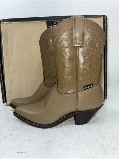 New Women’s Brown Capezio Cowboy Boots. L 295 7 M. 18-91