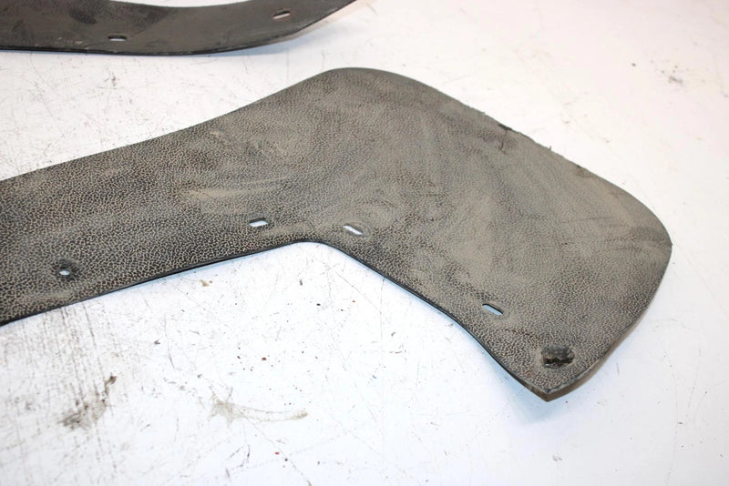 1993 Polaris 350l 4x4 Oem Rear Mud Flap Set 5850089-070 5850090-070 AP27