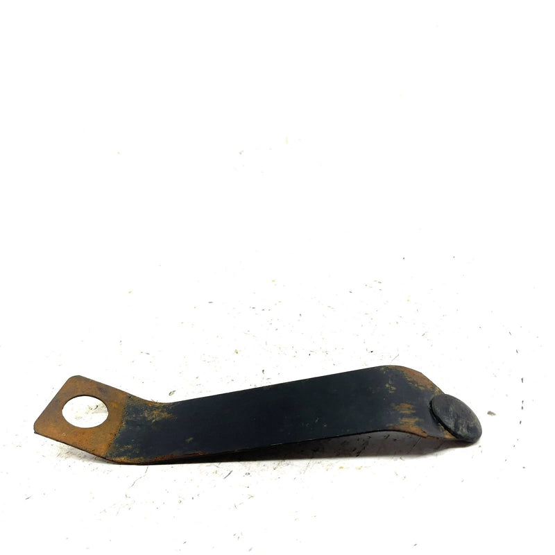 93 Polaris Trail Boss 350L 4X4 OEM Rear Fender Support Bracket 5220902-067 AP194