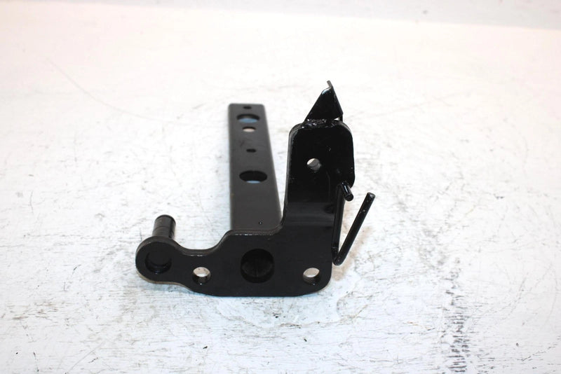 1998 Yamaha  Grizzly Oem Right Rear Footrest Support 4WV-27421-00-00 AY49