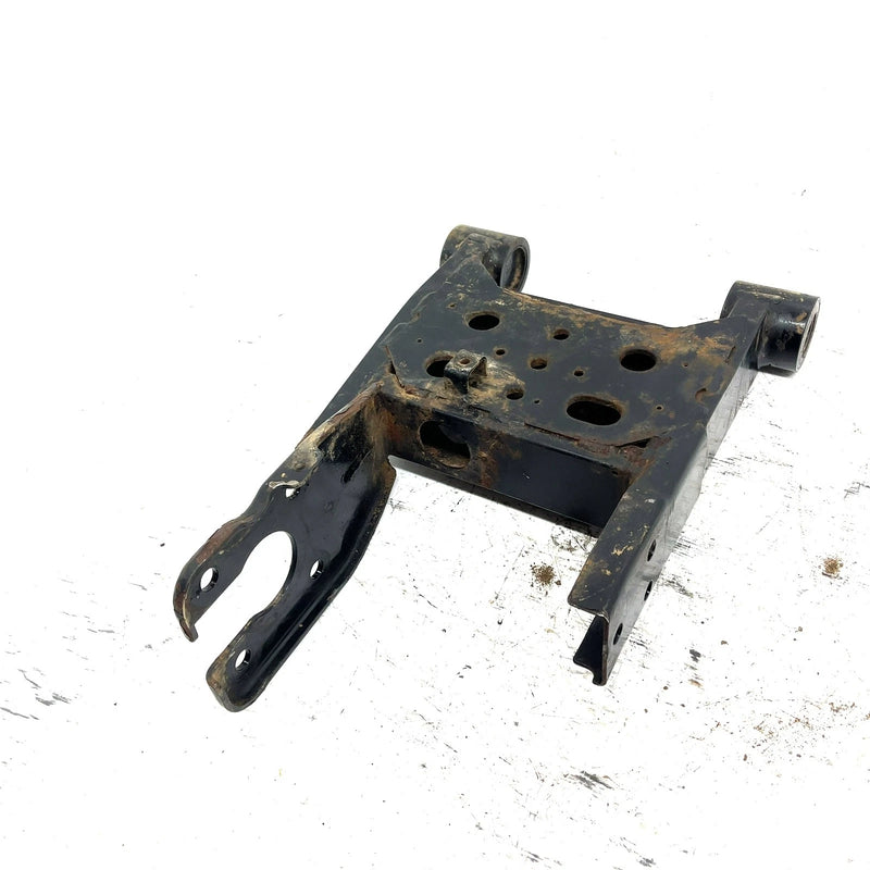 01-02 Polaris Magnum 325 4X4 OEM Rear Swingarm 1541577 AP202