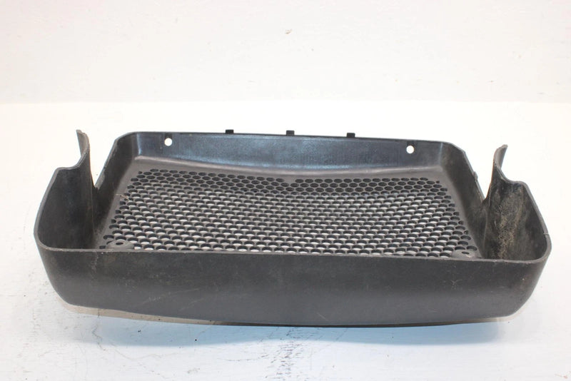 2000 Suzuki Lt-a500f Oem Front Bumper Center Fender Grille 53118-09F01-Y0J AS25