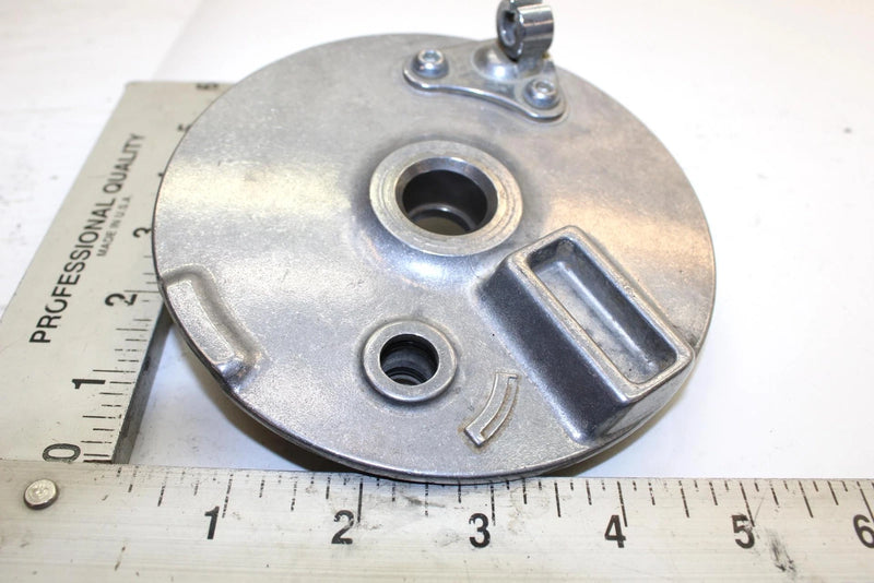 1988 Yamaha  Moto 4 Oem Front Right Backing Plate 2HT-25169-00-00 AY31