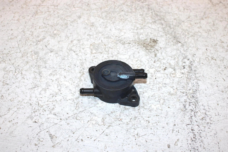 2006 John Deere  Buck 650 Oem Fuel Pump UC37182 AJ0