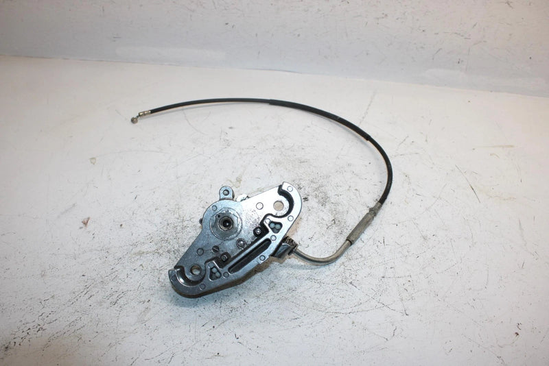 94 Yamaha Vmax 600 Oem Brake Caliper And Cable 8AB-25730-00-00 SY2