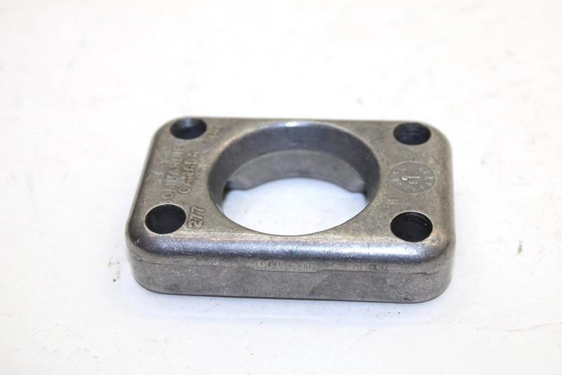 Ski-doo Oem Handlebar Mount 277000142 Q4343
