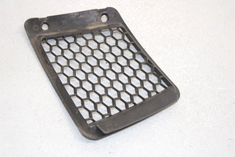 06 Polaris Fusion 700 Oem Right Nosepan Screen 5435347-070 Q3864