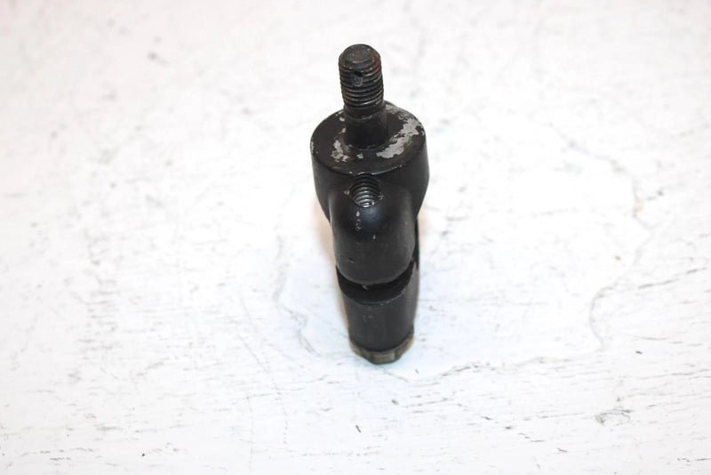 1986 Yamaha  Moto 4 Oem Handle Holder 1E6-23441-00-00 AY7