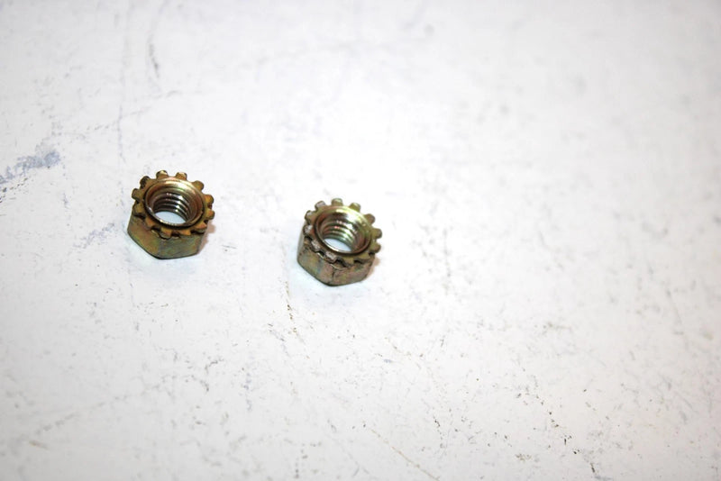 99 Arctic Cat Zr 700 Oem Guage Retainer Nut And Washer Set 0623-038 SA164