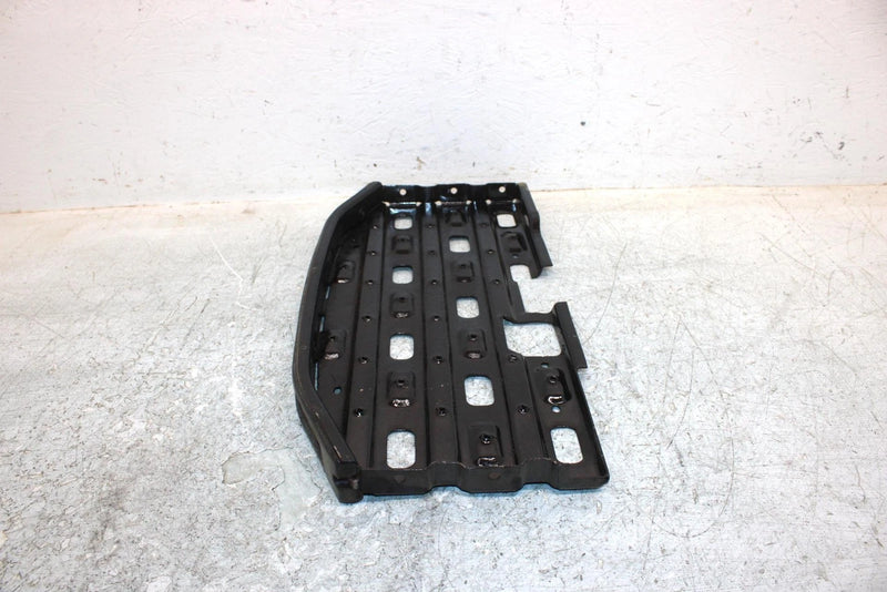 1993 Polaris 250 Oem Front Right Footrest 1040275 AP182