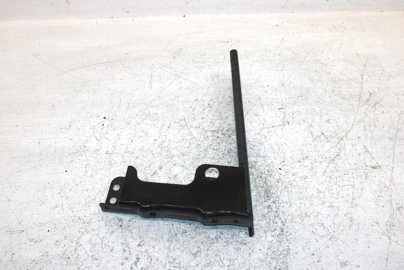 2004 Polaris Magnum 330 Oem Left Front Rack Mount 1014099-067 AP159
