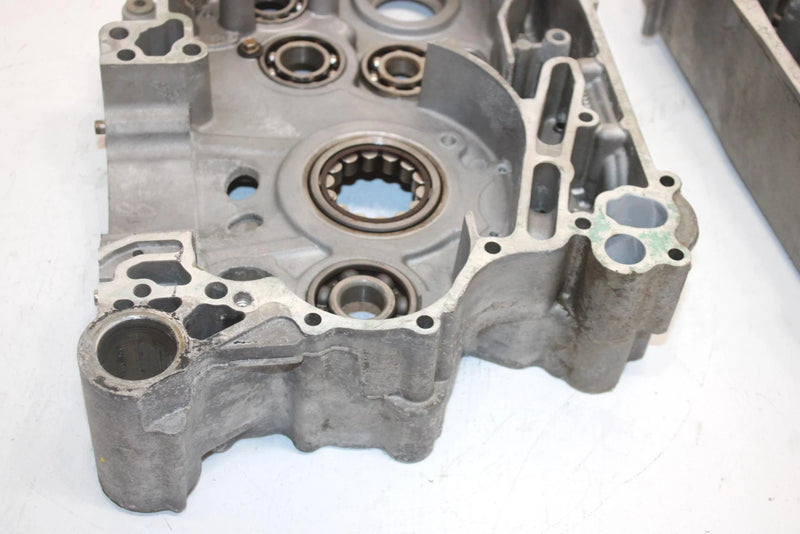 2001 Bombardier Traxter Oem Crankcase 711295881 AB10