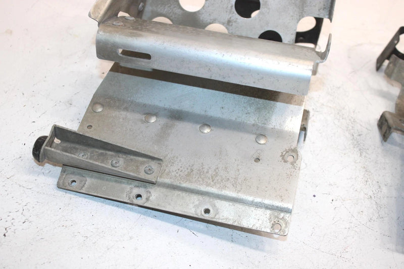 96 Polaris Trail Oem Footrest Set 1011955 1011954 SP60