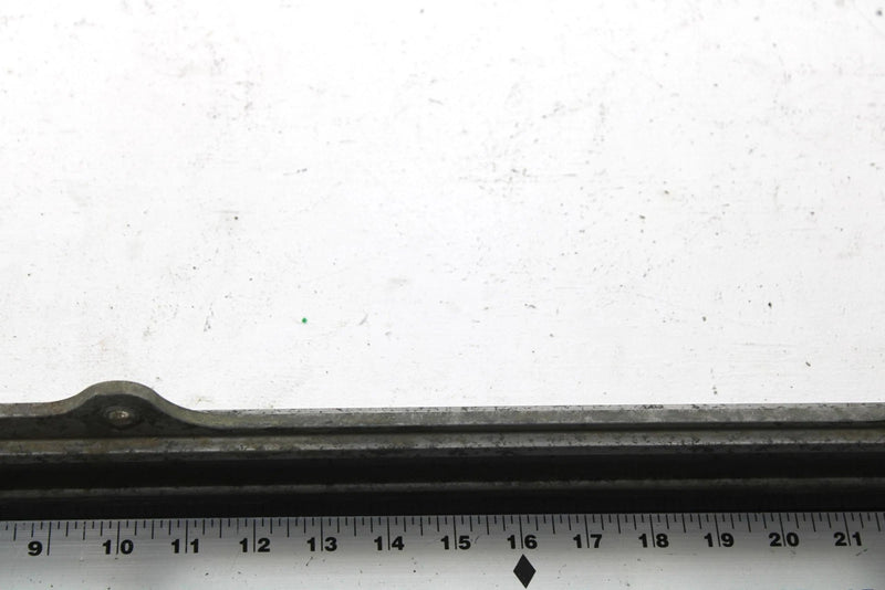 1987 Yamaha Srv Oem Right Skid Rail 88R-W4741-00-00 SY131