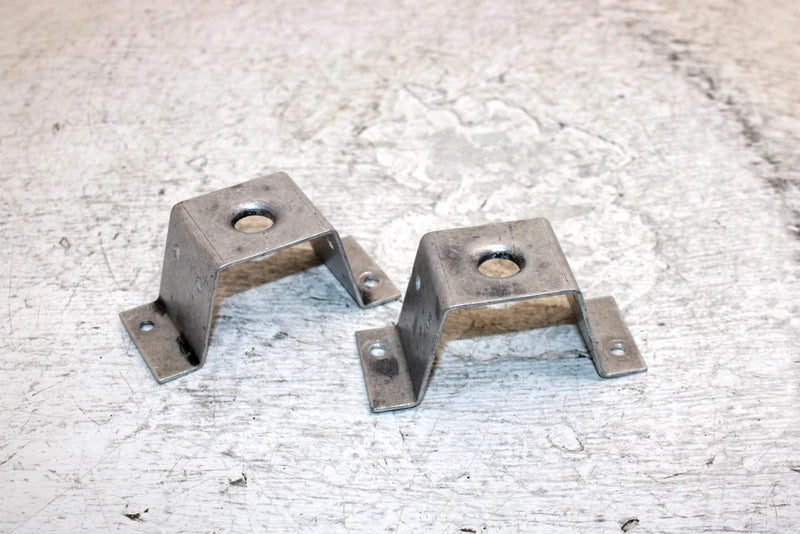 2001 Polaris 500 Classic Oem Oil Tank Bracket Pair 5241334 SP27