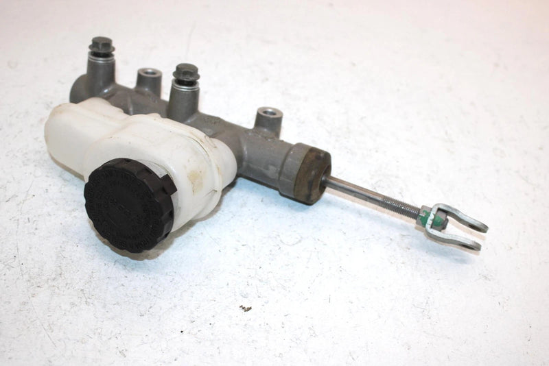 2008 Polaris Ranger 700 Oem Brake Master Cylinder 2203454 1912463 XP0