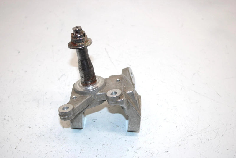 08 Arctic Cat Utility 250 Oem Right Steering Knuckle 3303-930 AAS