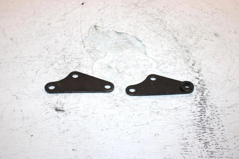 1990 Yamaha  Moto 4 Oem Engine Stay 3 Pair 59V-21316-00-00 AY5