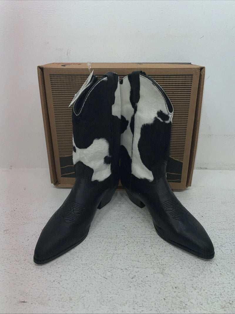 New Youth Black With Fur Laredo Cowboy Boots. 66964 5 M. 2-88
