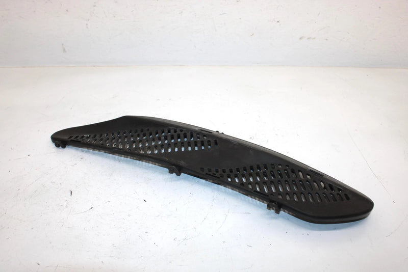 2001 MXZ 700 Oem RH INtermediate Grill, Black 517302028 SSS