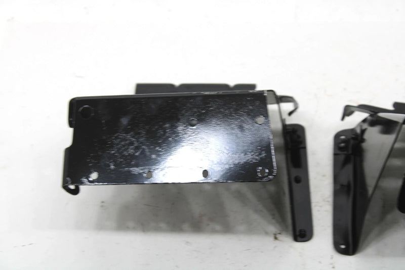 1987 Yamaha Srv Oem Foot Rest Set 8Y0-21910-00-00 SY131