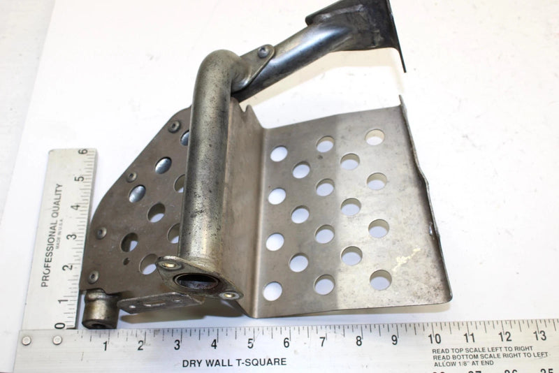 2001 Yamaha Sx700r Oem Right Foot Rest Foot Well 8GL-21970-01-00 SY90
