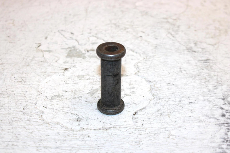1983 Honda Atc 250 Ra All Terrain Oem Engine Mount Spacer 90742-965-000 AH62