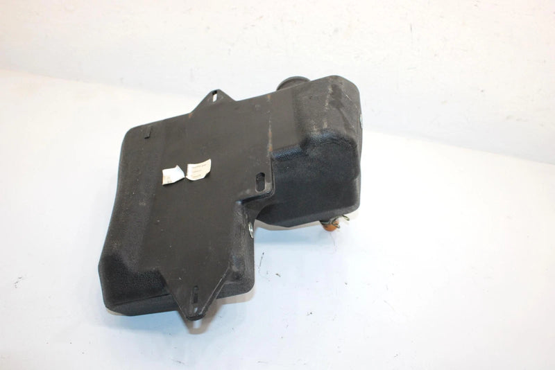 03 Bombardier Rally 200 Oem Airbox 707800102 AB2