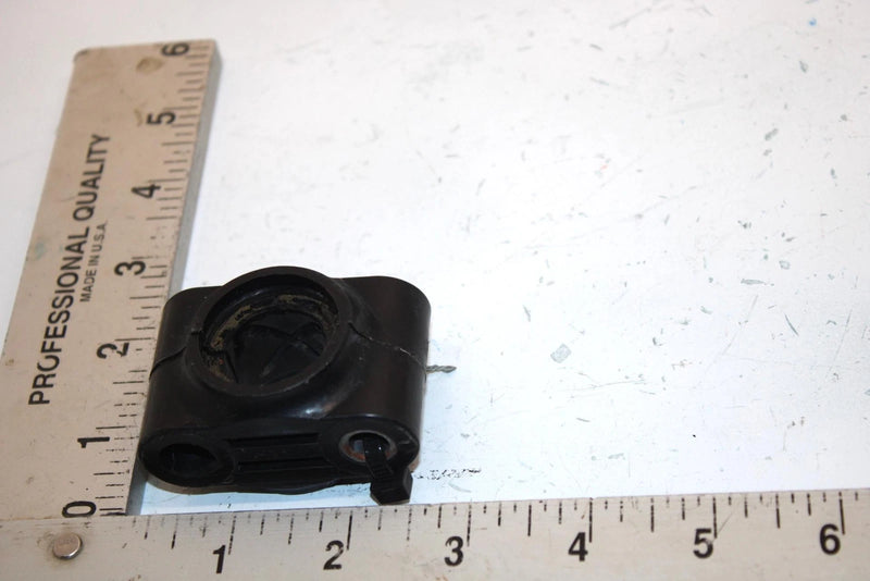 86 Suzuki Lt185 Model F Oem Steering Shaft Holder 51670-18902 AS1