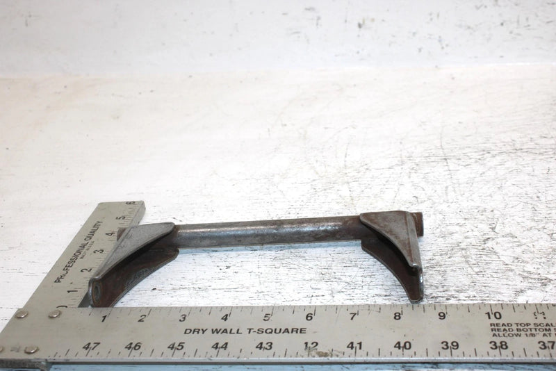 1995 Yamaha Vmax 600 Oem Rear Suspension Pivot 8U7-47417-00-00 SY11