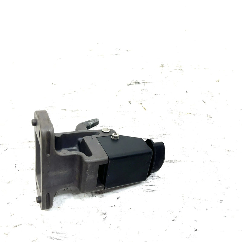 00-02 Yamaha WaveRunner GP1200 OEM Hatch Lid Lock F0X-6517C-00-00 JY28
