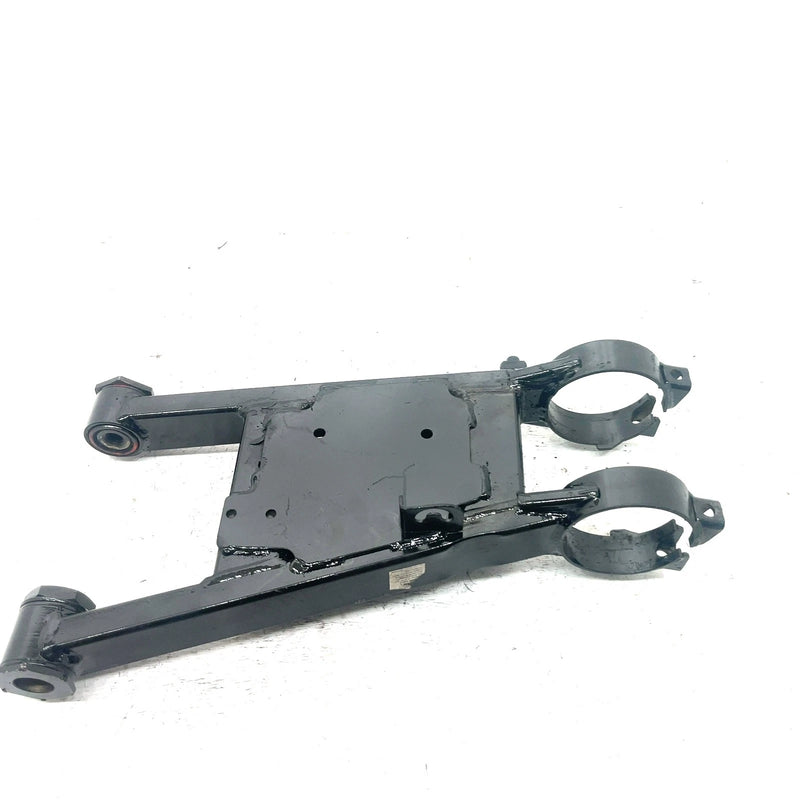 99-00 Polaris Xplorer 400 OEM Rear Swingarm  1541583 AP240