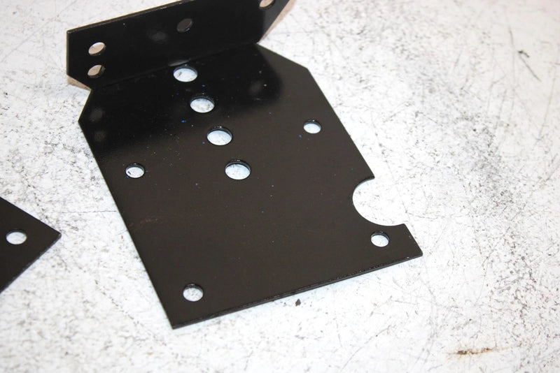 92 Polaris 500 Oem Rear Suspension Mounting Bracket Set 1011750-067 SP52