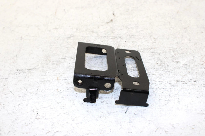 1996 Ski-doo Formula Iii 600 Oem CDI Mount Bracket 517260300 SS18