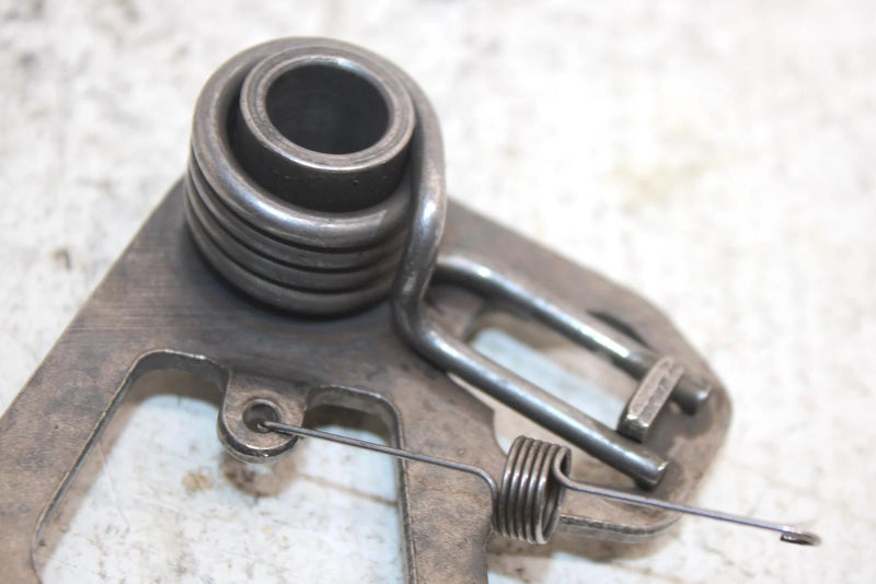 1998 Honda Foreman Fourtrax Oem Gearshift Return Spring/Arm 24651-HM7-000 AH35