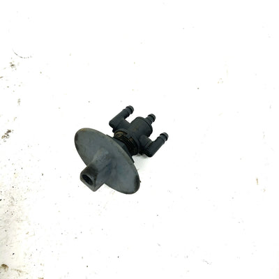 99-02 Polaris Xplorer 400 OEM Fuel Petcock 7052154 AP228