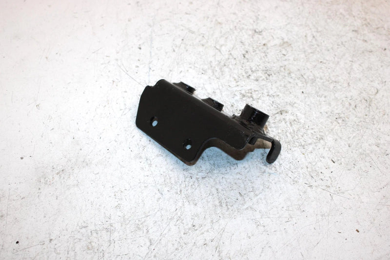 2001 Polaris Xplorer Oem Rear Brake Pedal Mount 1910375-067 Q5498