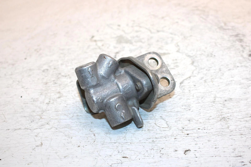 86 Honda Trx 350 A Fourtrax Oem Brake Pressure Valve Fitting 46210-HA7-671 AH43